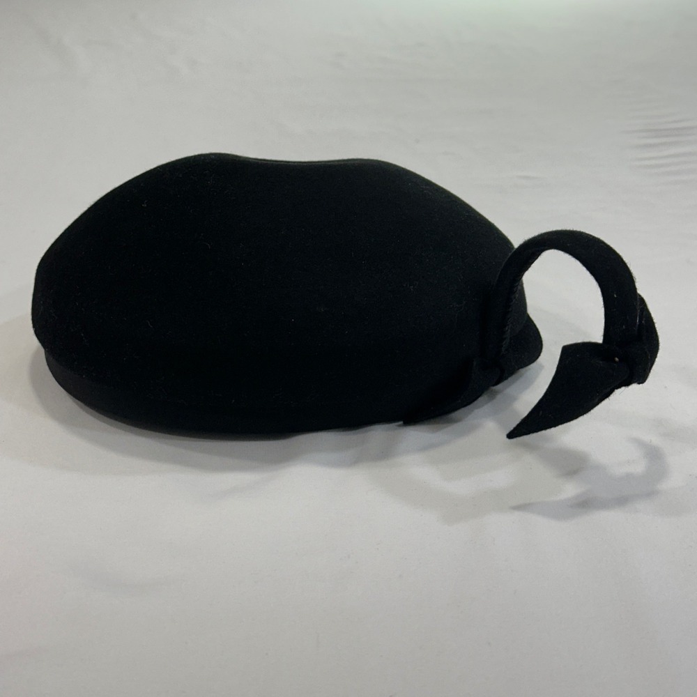 Evelyn Varon Vintage Pillbox Hat Womens OS Black Wool Felt Bow | Mid Century Mod